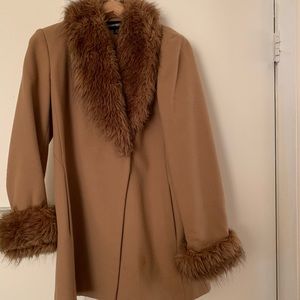 Wool coat with fur collar